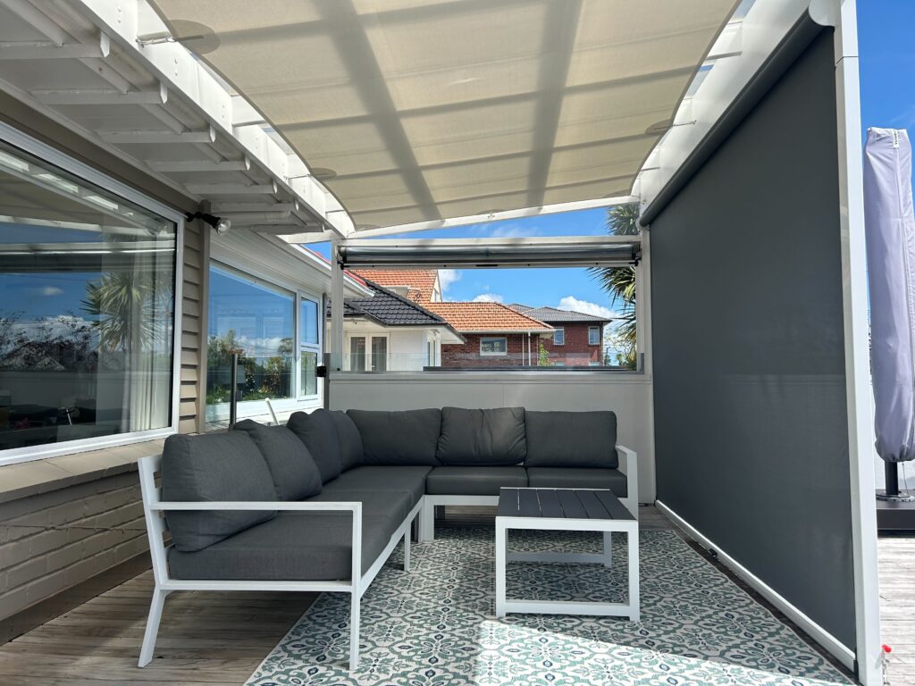 Ziptrak and Mesh Roof Panel